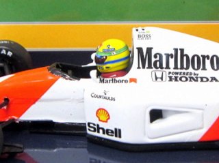 1/18 マクラーレンMP4/8 ＃７　M.ハッキネン　Marlboroロゴ 1/18 マクラーレンMP4/8 ＃7 M.ハッキネン Marlboroロゴ - メルカリ